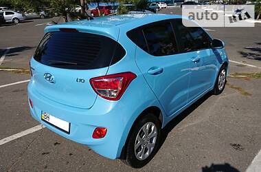 Хэтчбек Hyundai i10 2014 в Одессе