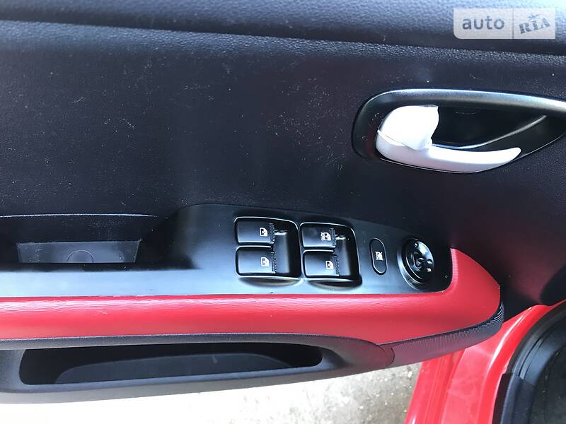 Хетчбек Hyundai i10 2008 в Рівному