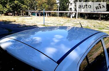 Хетчбек Hyundai i10 2012 в 