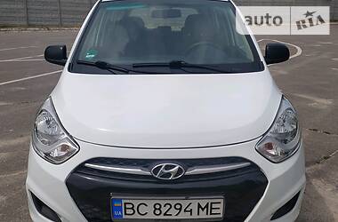 Хэтчбек Hyundai i10 2012 в Кременчуге