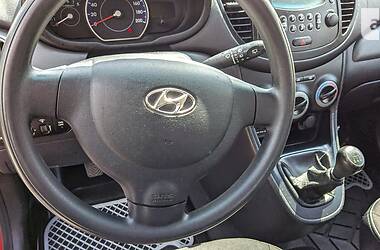 Хетчбек Hyundai i10 2011 в Житомирі