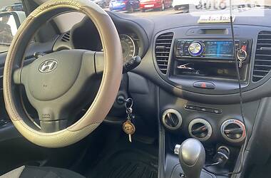 Хетчбек Hyundai i10 2013 в Харкові