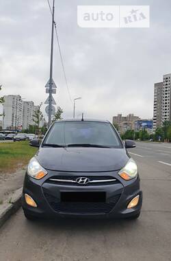 Хетчбек Hyundai i10 2011 в Києві