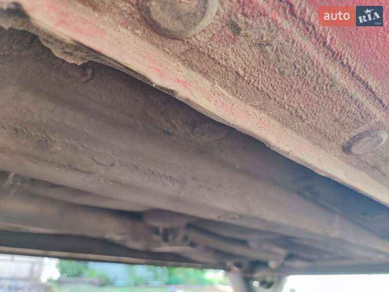 Хэтчбек Hyundai i10 2010 в Черняхове