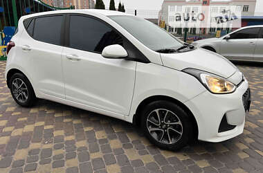Хэтчбек Hyundai i10 2019 в Киеве