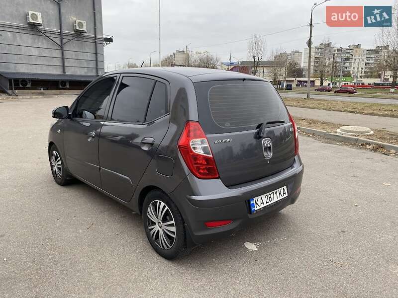 Hyundai i10 2012