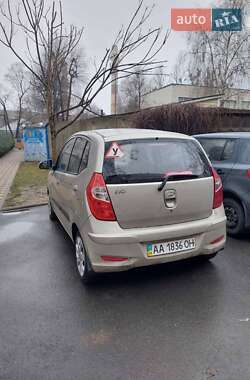 Хэтчбек Hyundai i10 2013 в Чернигове