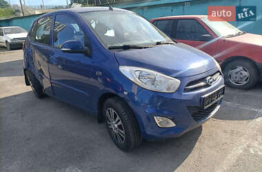 Хетчбек Hyundai i10 2013 в Києві