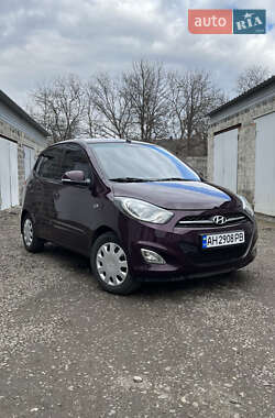 Хетчбек Hyundai i10 2012 в Полтаві