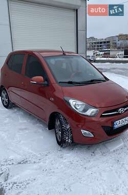 Хэтчбек Hyundai i10 2012 в Киеве