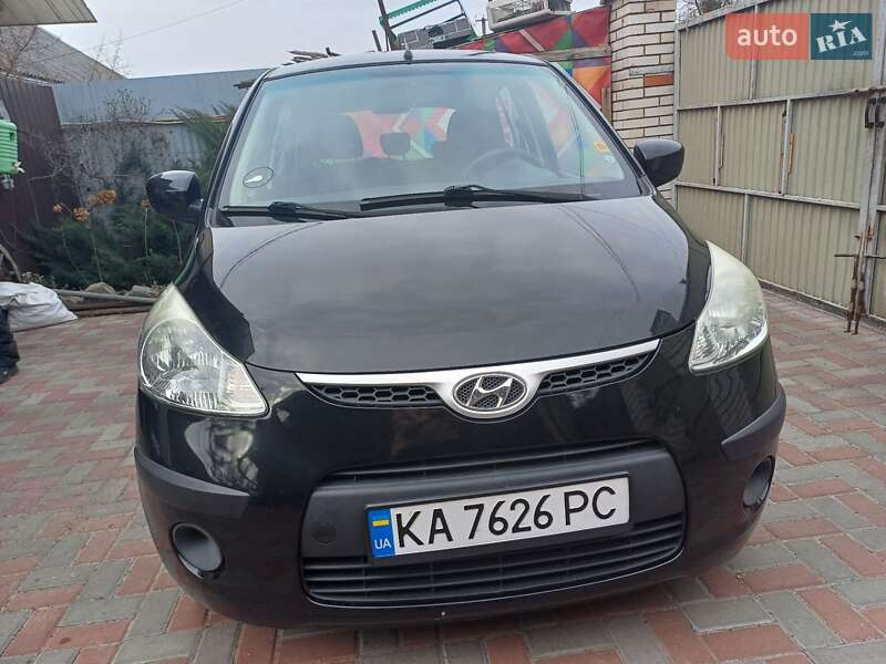 Хетчбек Hyundai i10 2010 в Києві