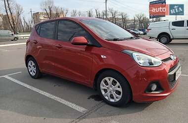 Хэтчбек Hyundai i10 2014 в 