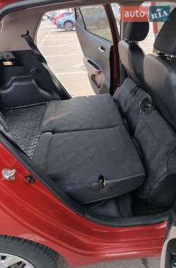 Хэтчбек Hyundai i10 2014 в 