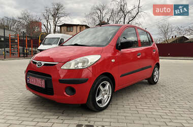 Хэтчбек Hyundai i10 2009 в Черновцах