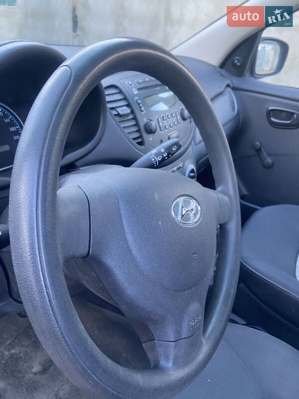 Хэтчбек Hyundai i10 2009 в Косове