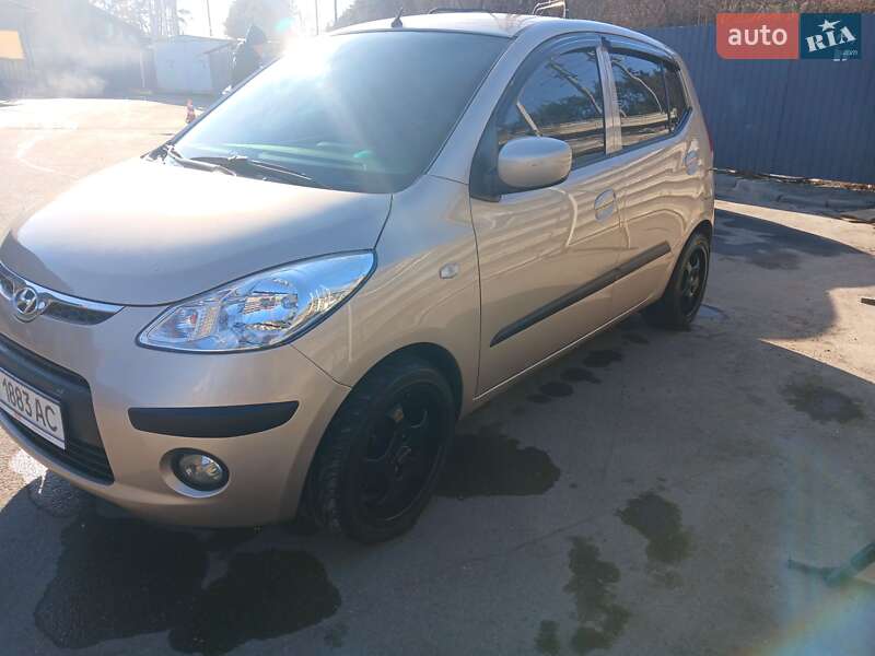 Хэтчбек Hyundai i10 2009 в Гостомеле фото 5 Хэтчбек Hyundai i10 2009 в Гостомеле