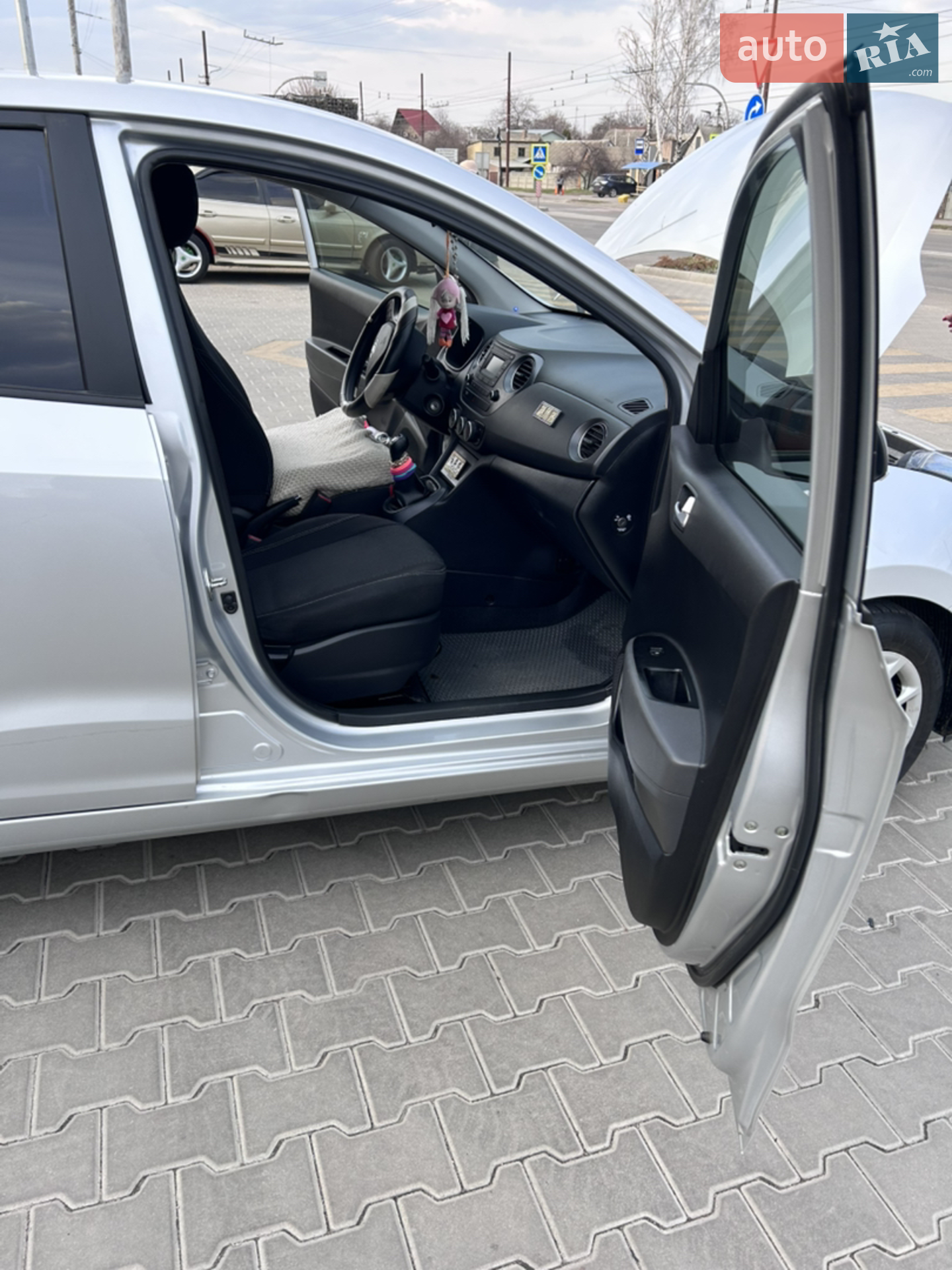 Hyundai i10 2019 VIN NLHA751AALZ586065 фото оголошення 12 з 19