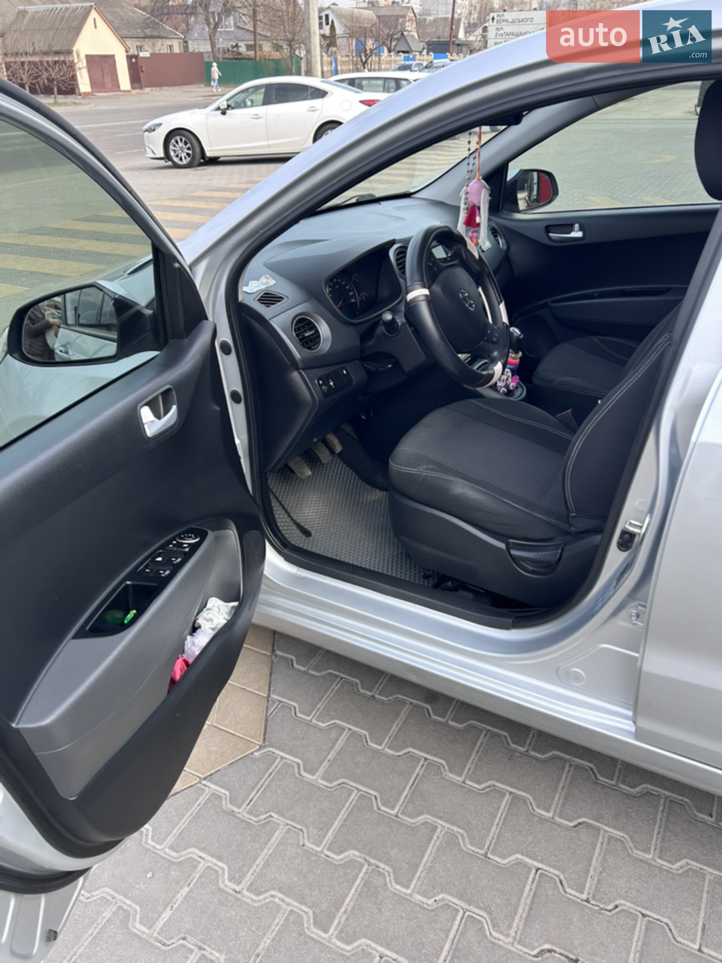Hyundai i10 2019 VIN NLHA751AALZ586065 фото оголошення 9 з 19
