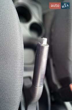 Хэтчбек Hyundai i10 2009 в 