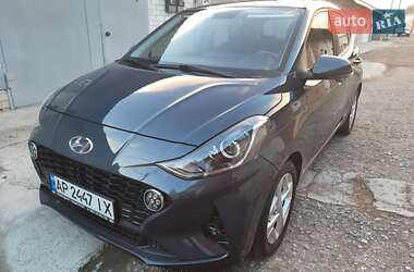 Хэтчбек Hyundai i10 2022 в 