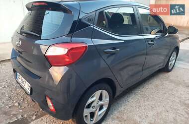 Хэтчбек Hyundai i10 2022 в 