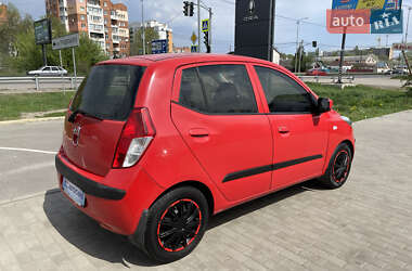 Хэтчбек Hyundai i10 2008 в 
