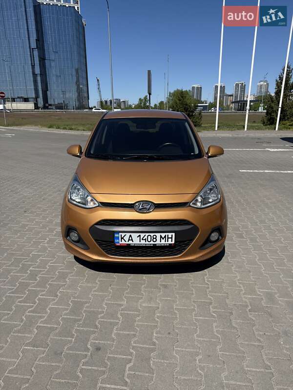 Хэтчбек Hyundai i10 2014 в Киеве