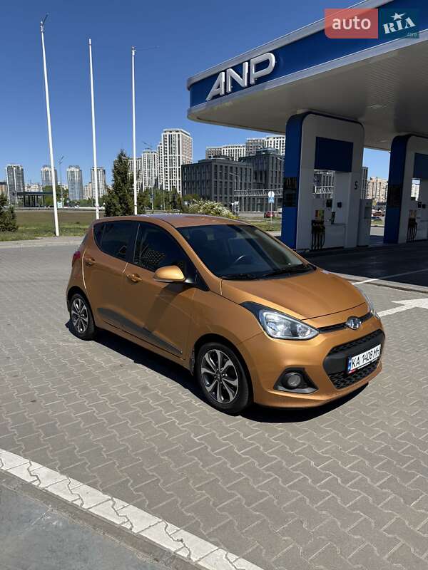 Хэтчбек Hyundai i10 2014 в Киеве