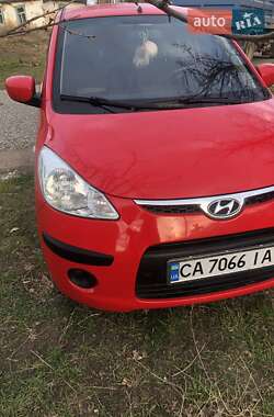 Хетчбек Hyundai i10 2008 в Ватутіному