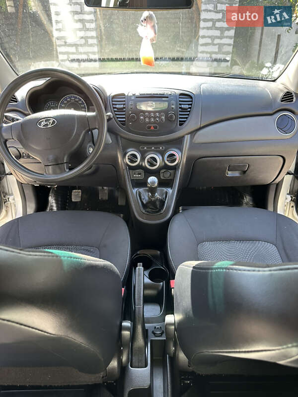 Хетчбек Hyundai i10 2011 в Бердичеві