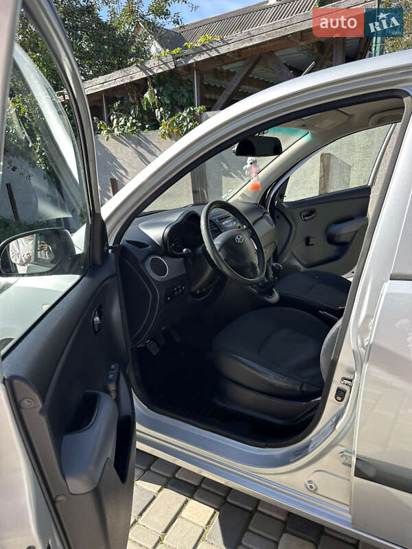 Хетчбек Hyundai i10 2011 в Бердичеві