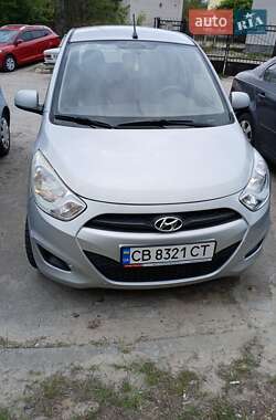 Хэтчбек Hyundai i10 2013 в 