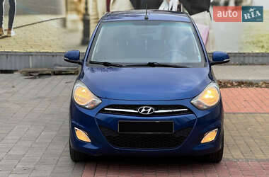 Хэтчбек Hyundai i10 2011 в Одессе