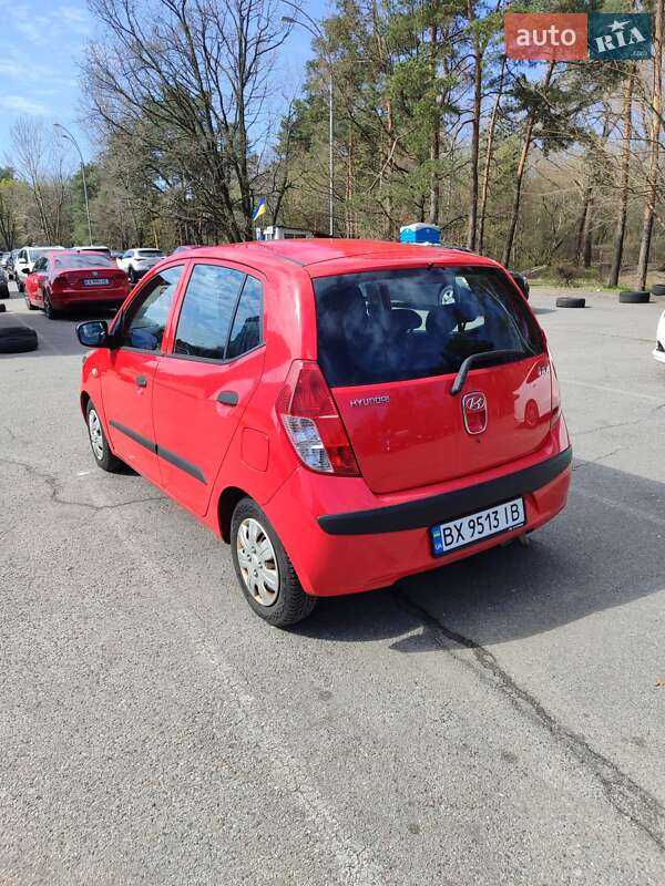 Хетчбек Hyundai i10 2008 в Києві