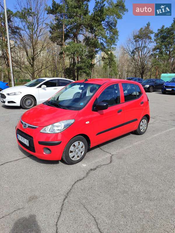 Хетчбек Hyundai i10 2008 в Києві