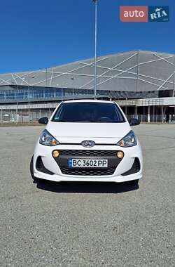 Хэтчбек Hyundai i10 2017 в 