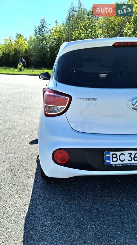 Хэтчбек Hyundai i10 2017 в Львове