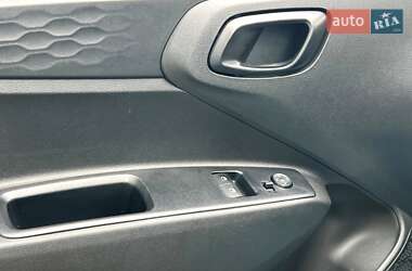 Хэтчбек Hyundai i10 2023 в 