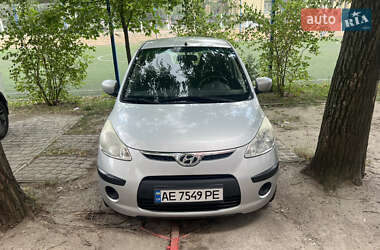 Хэтчбек Hyundai i10 2008 в 