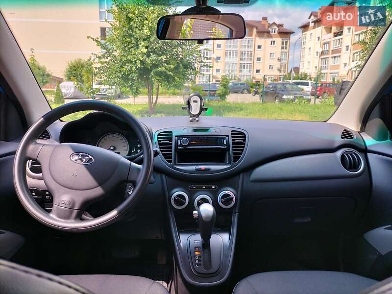 Хетчбек Hyundai i10 2010 в Борисполі