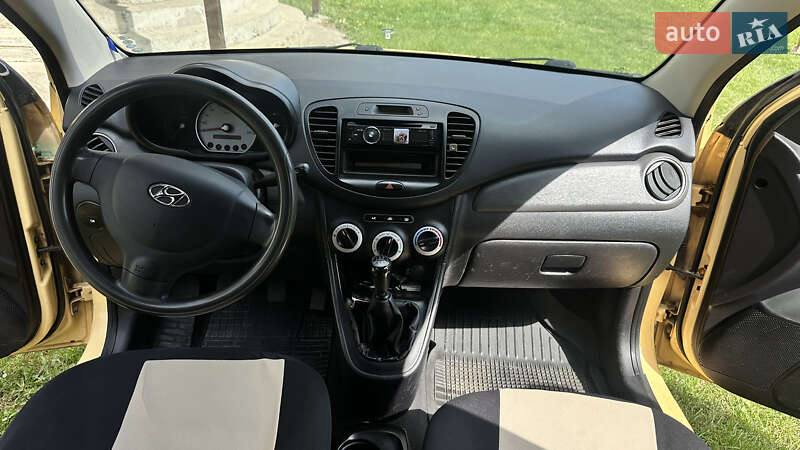 Хэтчбек Hyundai i10 2008 в Коломые