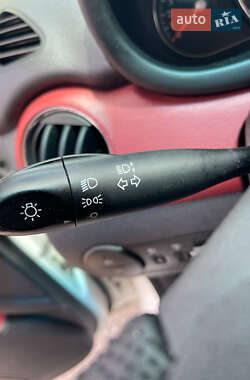 Хэтчбек Hyundai i10 2013 в 