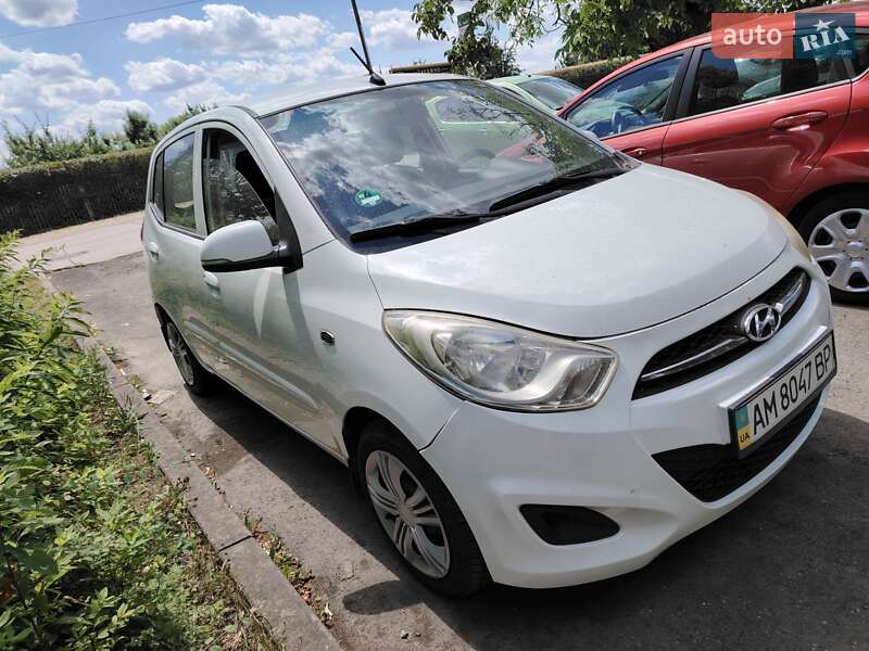 Hyundai i10 2012