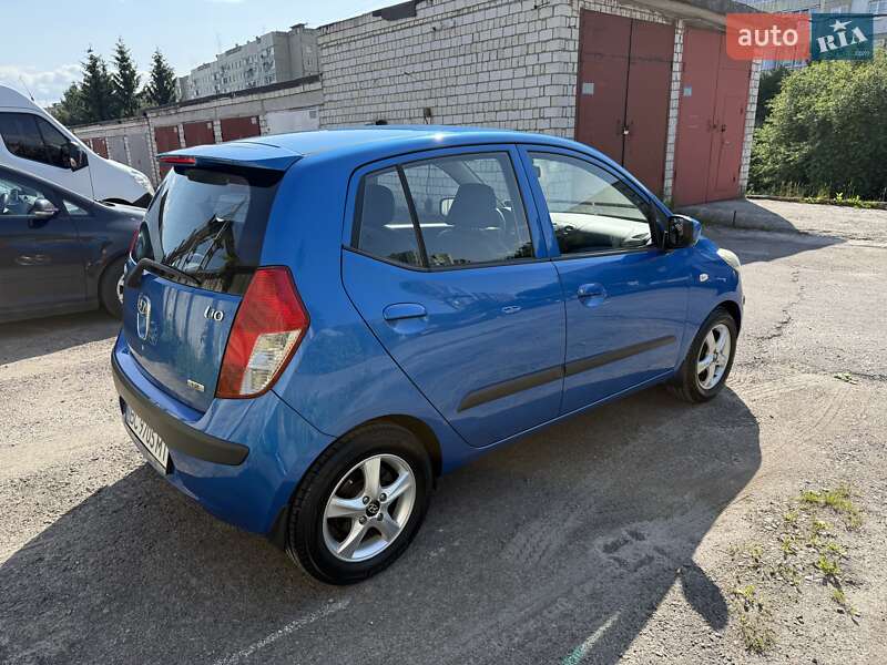 Хетчбек Hyundai i10 2010 в Львові