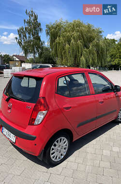 Хетчбек Hyundai i10 2008 в 