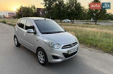 Хетчбек Hyundai i10 2012 в Кропивницькому