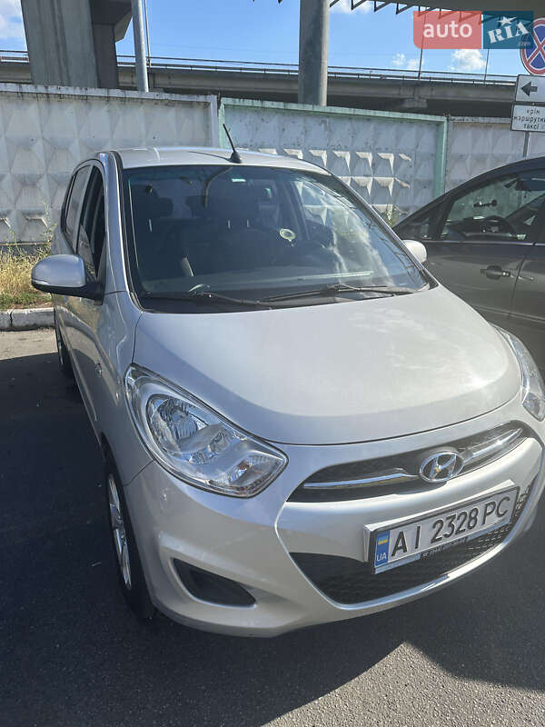 Hyundai i10 2013