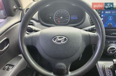 Хэтчбек Hyundai i10 2013 в 