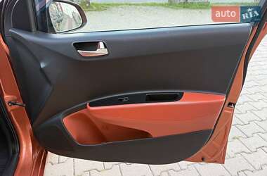 Хэтчбек Hyundai i10 2014 в 