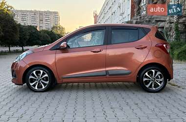 Хэтчбек Hyundai i10 2014 в Харькове